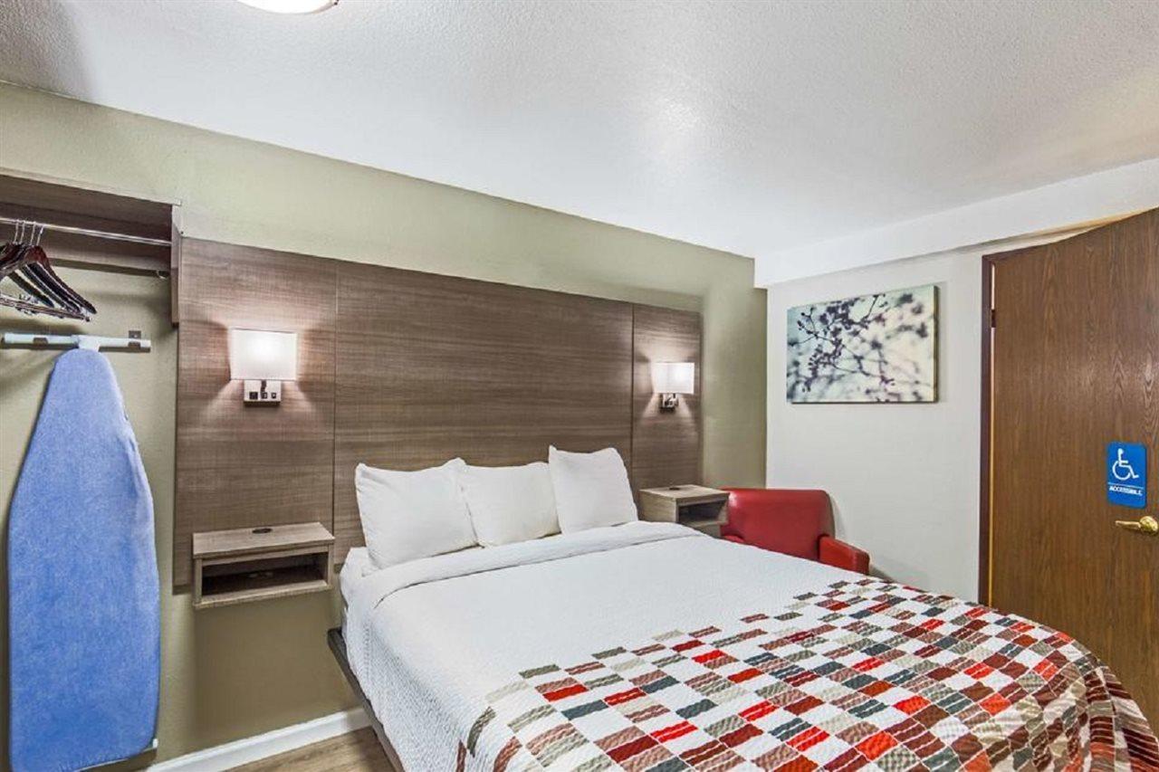 Ramada By Wyndham Medford Airport North Motel Ngoại thất bức ảnh