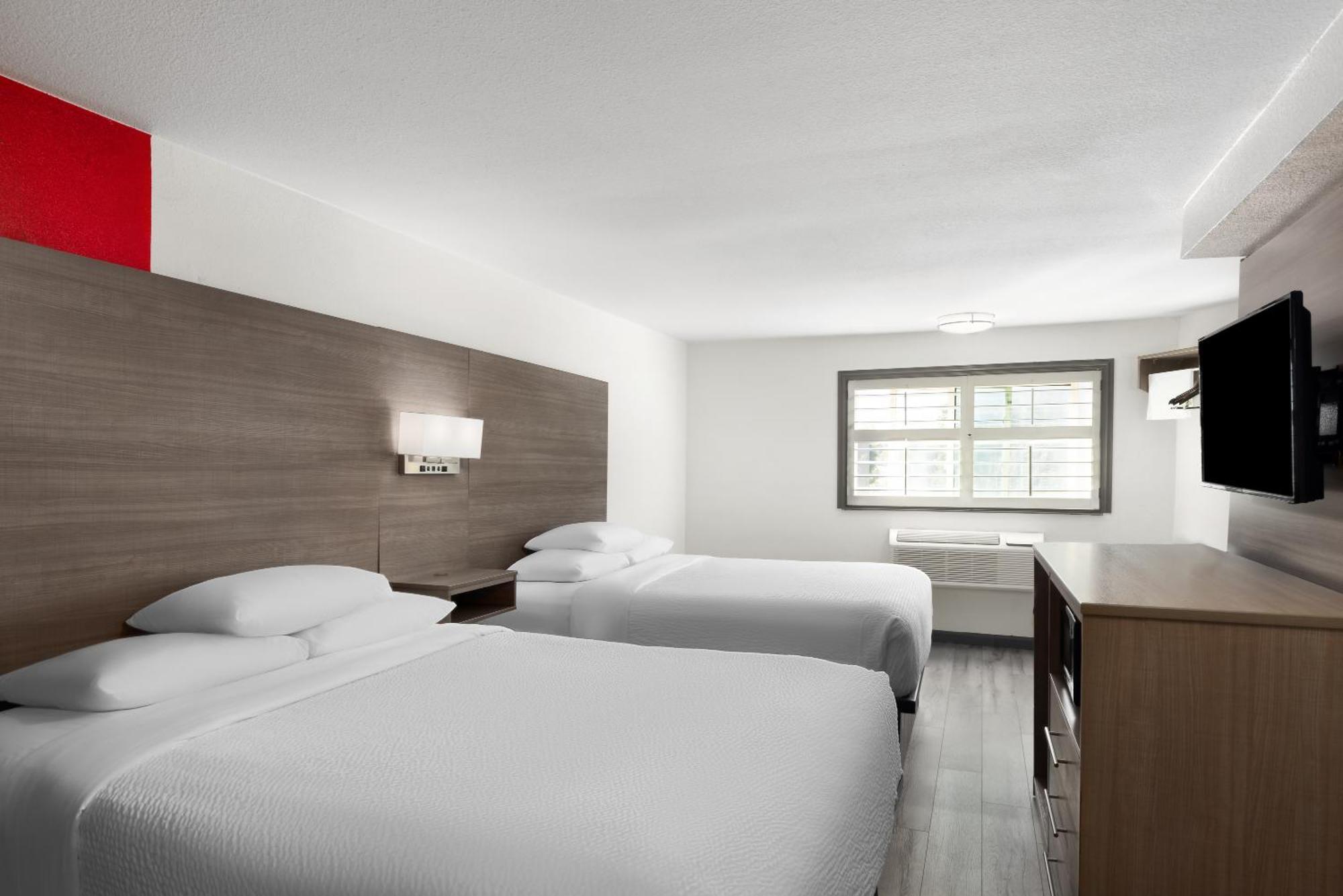 Ramada By Wyndham Medford Airport North Motel Ngoại thất bức ảnh