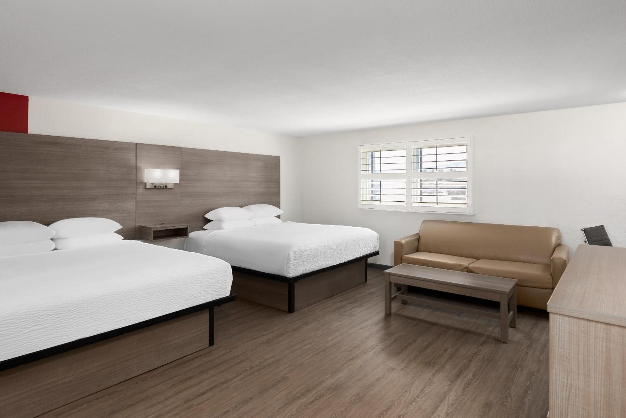 Ramada By Wyndham Medford Airport North Motel Ngoại thất bức ảnh