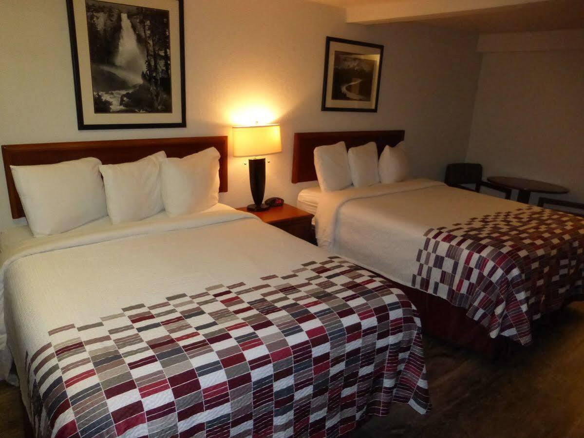 Ramada By Wyndham Medford Airport North Motel Ngoại thất bức ảnh